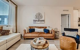 Posh Penthouse : Family: Inner Harbor: Sports